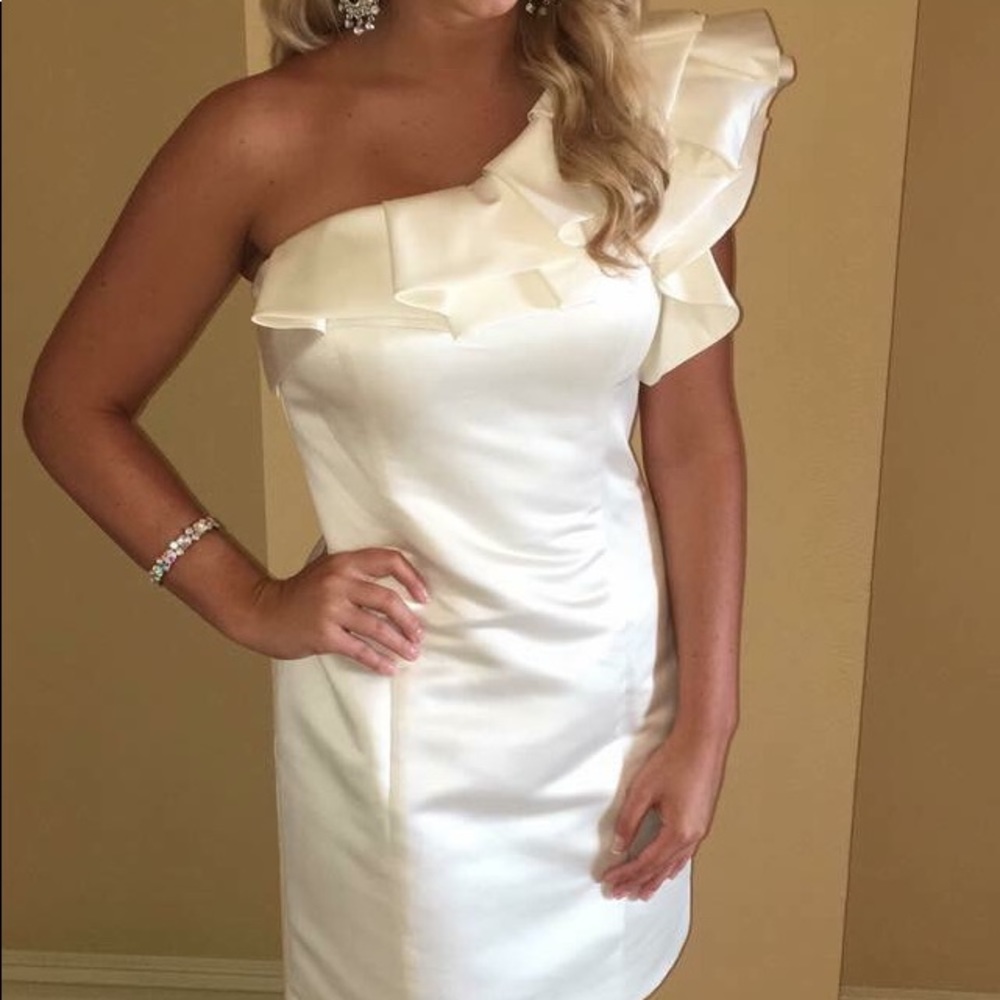 Ashley Lauren ivory cocktail dress